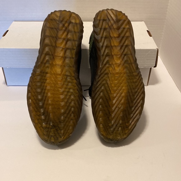 Indestructible mens shoes - Picture 3 of 3